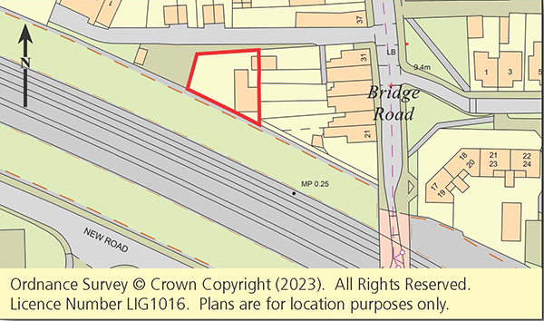 Lot: 53 - GATED STORAGE AND WORKSHOP YARD WITH POTENTIAL -
